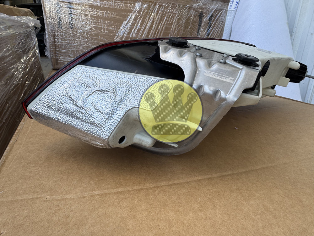 Genuine Audi Tail Light (Left hand side) - R8 4S 4s0945095b