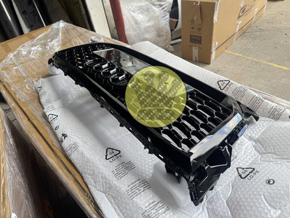 RSQ2 style front grill - GA Q2 (16-21)