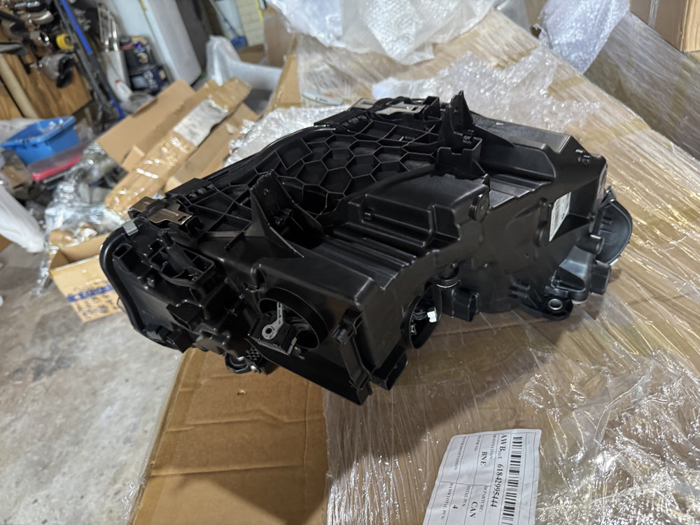 Genuine BMW LED Head Light (Left Hand Side) - BMW IX3 X3 X4 X3M X4M G01 G02 G08 LCI F97 F98 8739653 LE15A6372