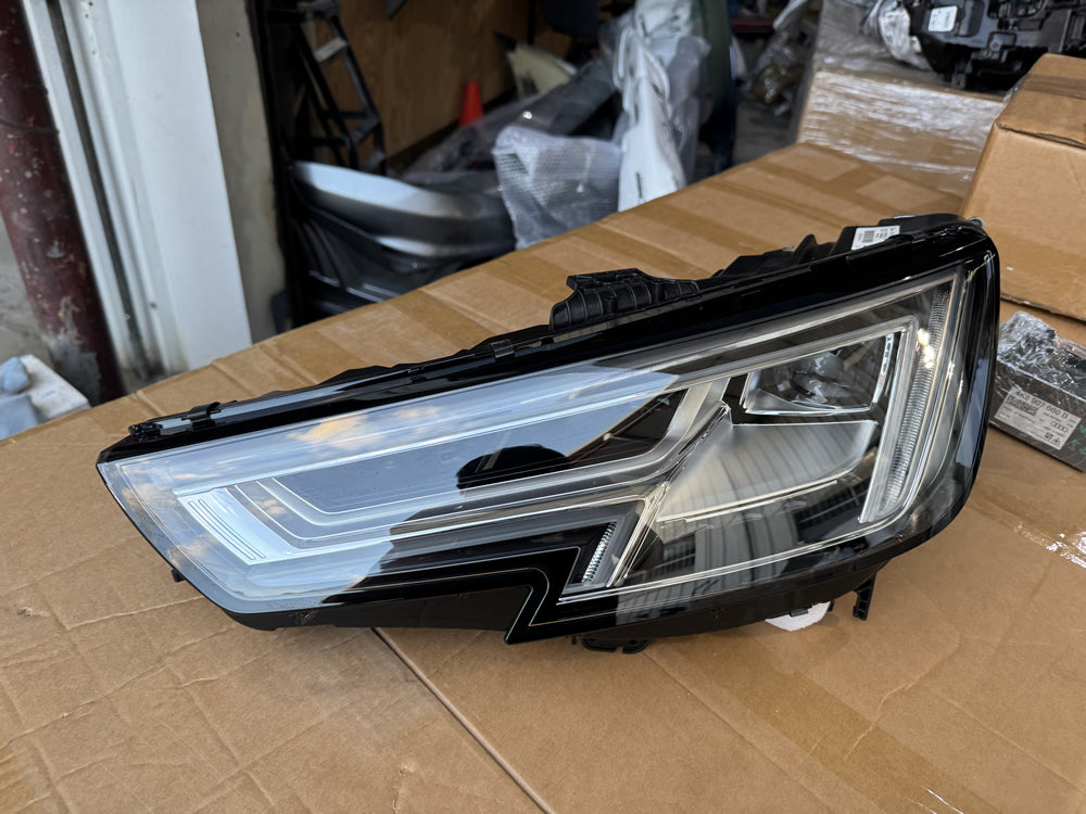 Genuine Audi A4 S4 RS4 LED Head Light (Left Hand Side) - B9 A4 8w0941033 le14a6335
