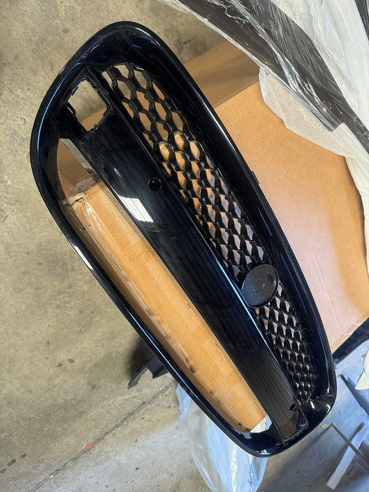Gloss Black Grill - Jaguar F-type