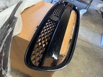 Gloss Black Grill - Jaguar F-type