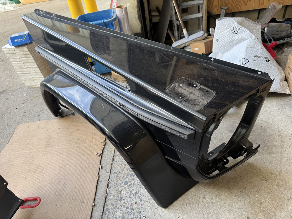 Genuine G63 Front Guard fender with flare (Right) - w463 G Class