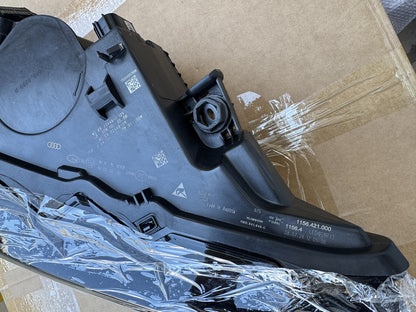 Genuine audi q7 Head Light Matrix 4M0941040C (Right) - Q7 4M (20-24)  tdi tfsi sq7