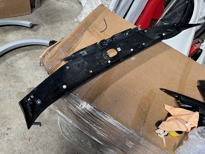 Tailgate Cover - Lexus RX