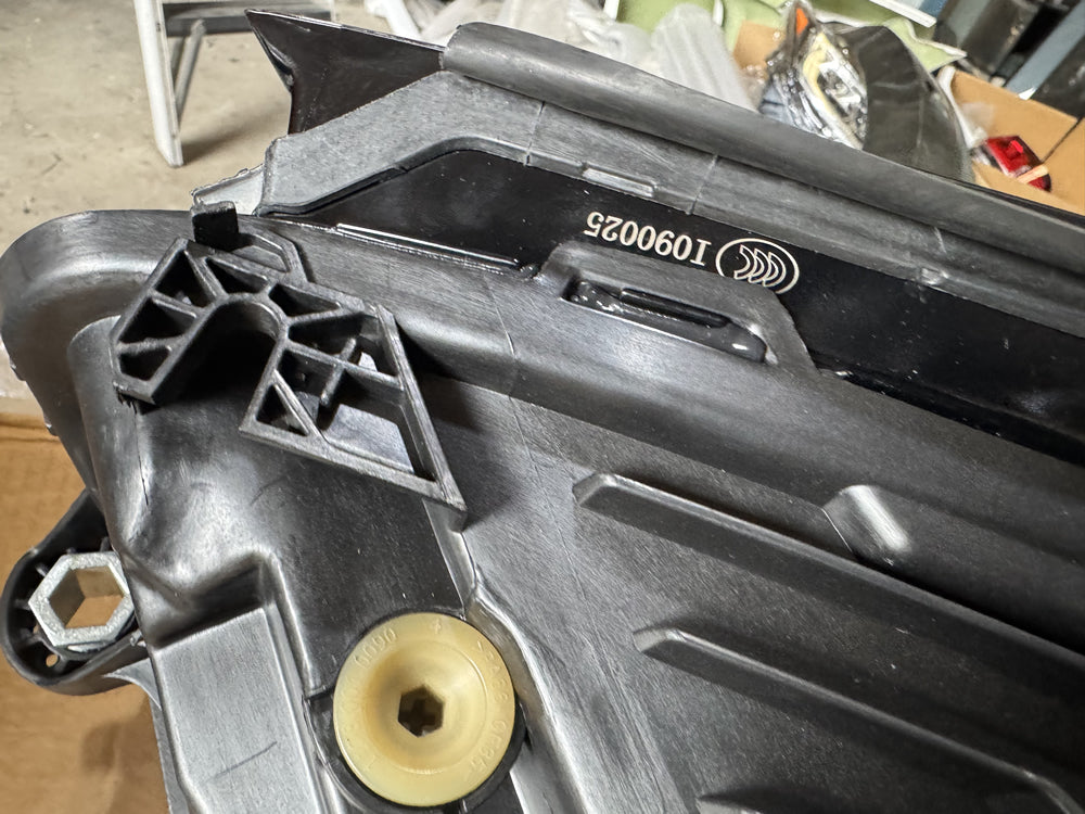 Genuine Mercedes Benz Head Light (Right hand side) - GLC X253 C253 Facelift A2539067801