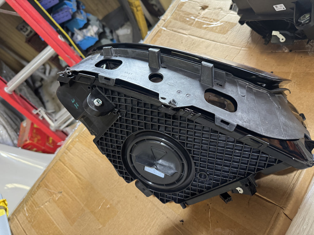 Genuine Mercedes Benz Head Light (Right hand side) - GLC X253 C253 Facelift A2539067801