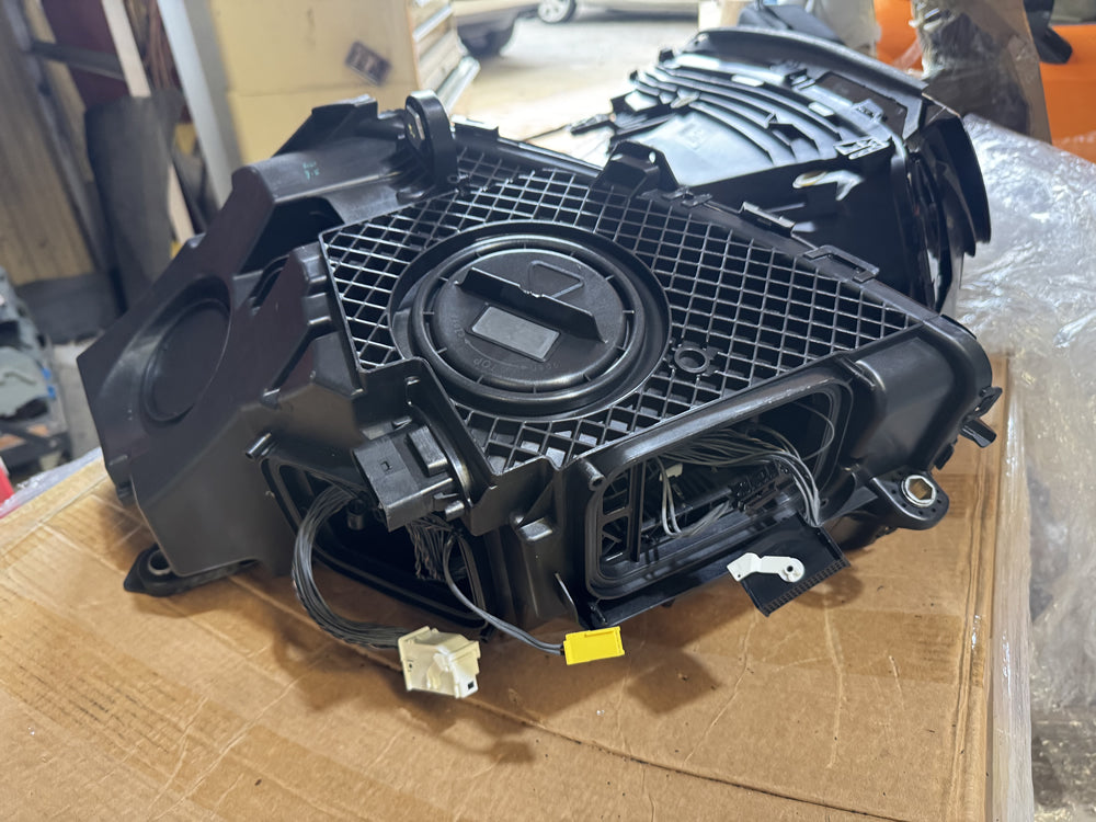 Genuine Mercedes Benz Head Light (Right hand side) - GLC X253 C253 Facelift A2539067801