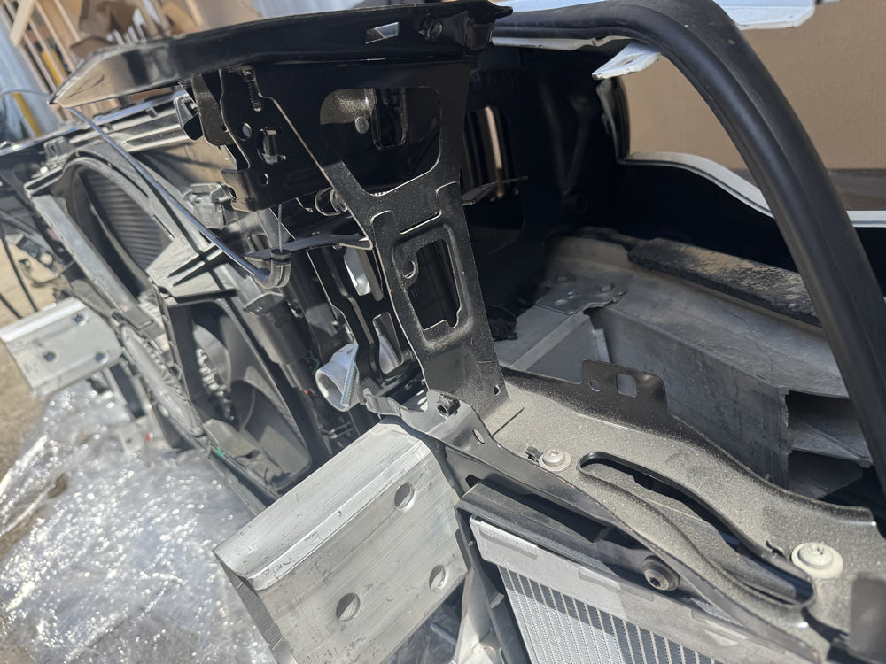 Genuine Complete Front Assemble Front Noise - F80 F81 F82 F83 M3 M4