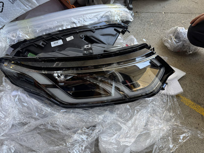 Genuine LED Head light (Right hand side) - Land Rover Discovery Sport P250 R Dynamic SE L550 D180