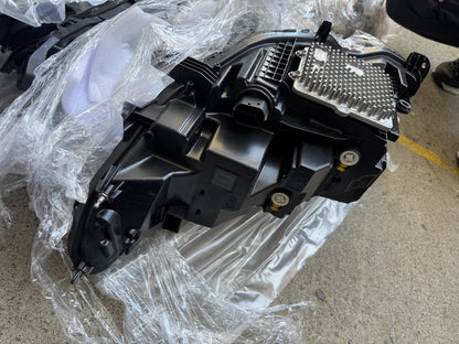 Genuine LED Head light (Right hand side) - Land Rover Discovery Sport P250 R Dynamic SE L550 D180