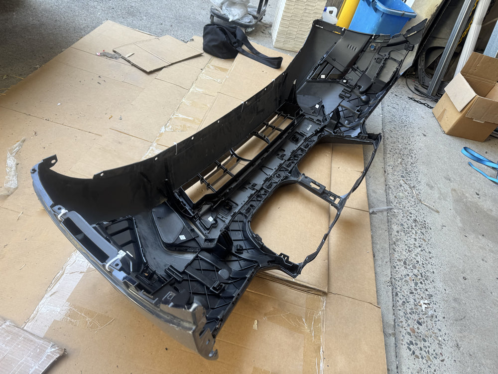 IX3 X3 X4 LCI  M sport Front Bumper - BMW X3 X4 G01 G02 G08 (Black)