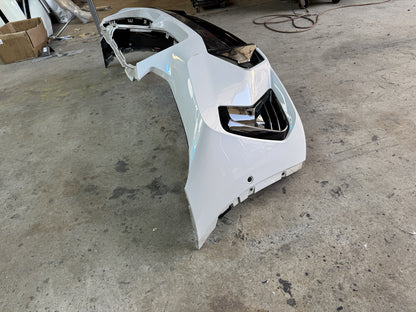 IX3 X3 X4 LCI  M sport Front Bumper - BMW X3 X4 G01 G02 G08 (white)