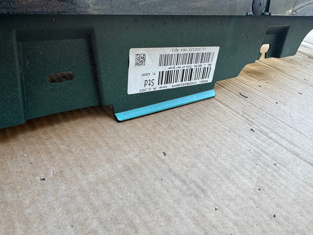 Genuine BMW G82 M4 G83 Side skirt with bracket (Left) not M3