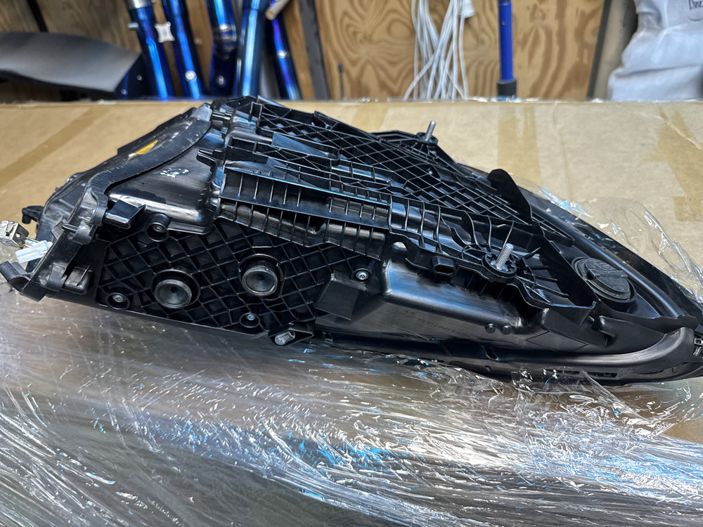Genuine Head Light (Right) - 982 Boxster 718 Cayman