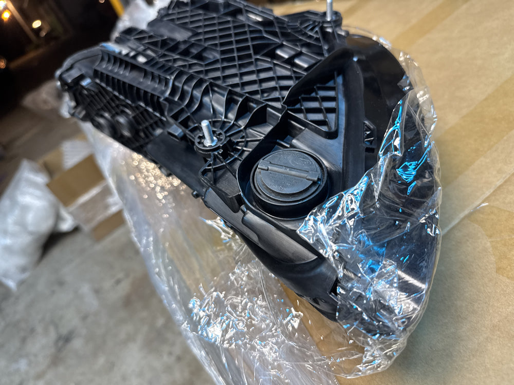 Genuine Head Light (Right) - 982 Boxster 718 Cayman