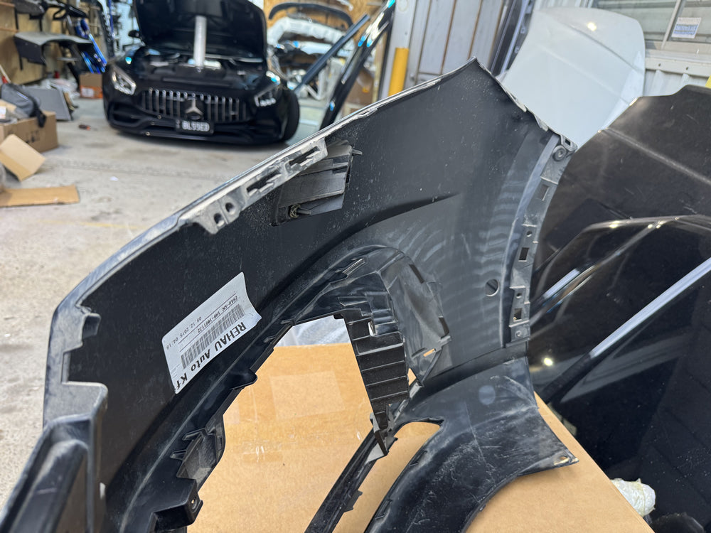 Genuine Audi Front bumper bar skin  - Q7 4M (16-20)  tdi tfsi