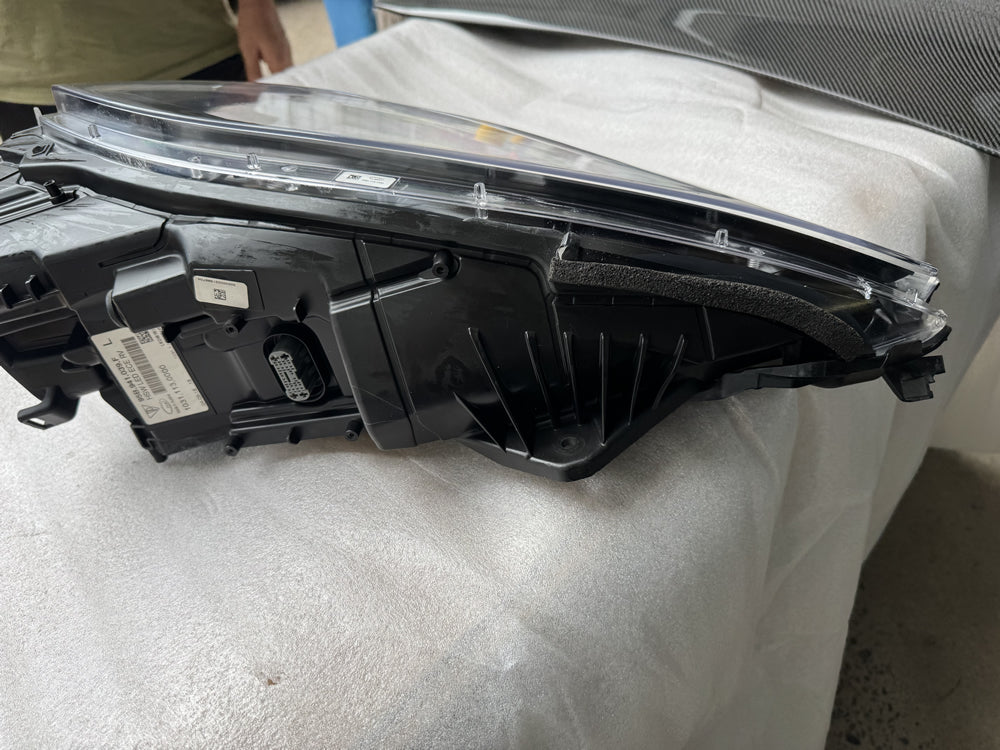 Genuine Porche Macan LED Head Light (Left Hand Side)- Macan 95B 95B941039F