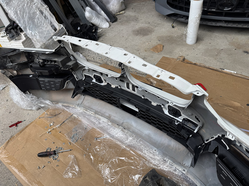 X3 X4 M sport Front Bumper - BMW X3 X4 G01 G02 G08 (White)