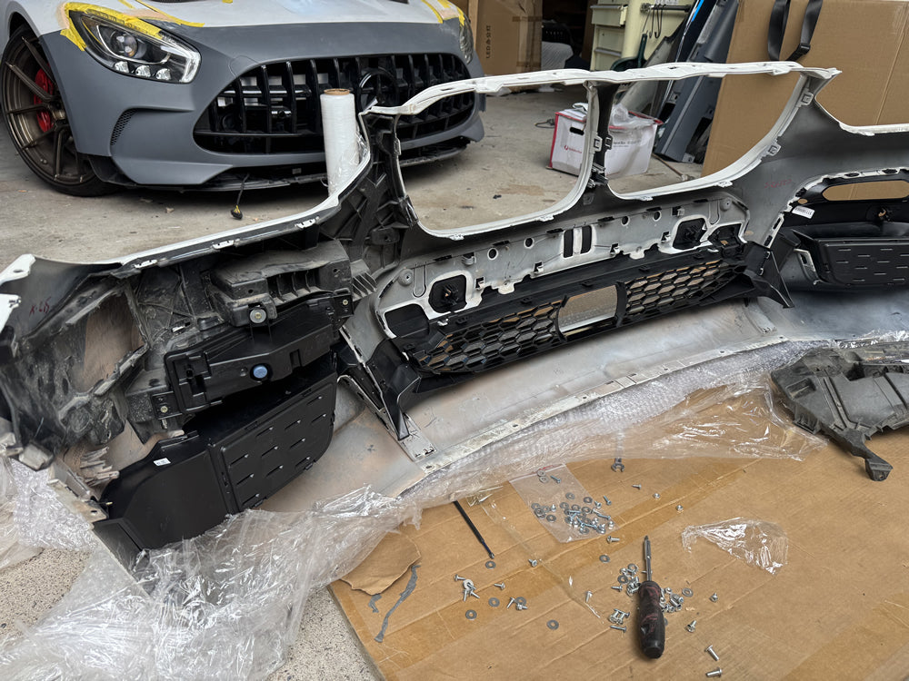 X3 X4 M sport Front Bumper - BMW X3 X4 G01 G02 G08 (White)