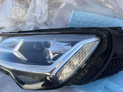 Genuine audi q7 LED Head Light (Left) - Q7 4M (20-24)