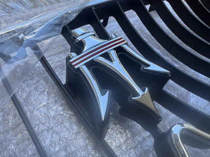 Front Grill (Chrome Strips) - Maserati GranTurismo