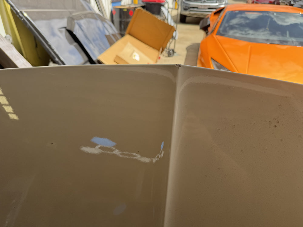 Genuine Bonnet - Bentley Bentayga (white)