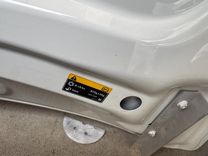 Genuine Bonnet - Bentley Bentayga (white)