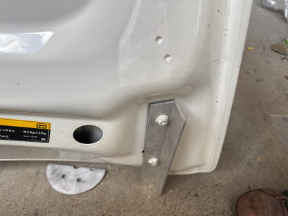Genuine Bonnet - Bentley Bentayga (white)
