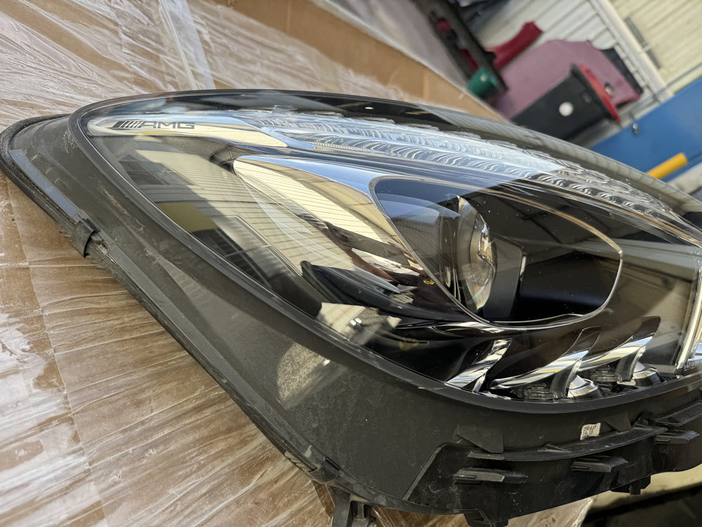 Genuine Head light (Right hand side) - R190 AMG GTS GTC GTR (16-21) A1909066600