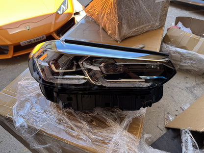 Genuine Head Light (Right Hand Side) - BMW IX3 X3 X4 X3M X4M G01 G02 G08 LCI F97 F98 le20a6456