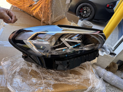 Genuine Head Light (Right Hand Side) - BMW IX3 X3 X4 X3M X4M G01 G02 G08 LCI F97 F98 le20a6456