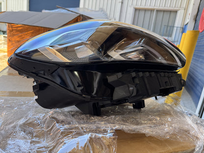 Genuine Head Light (Right Hand Side) - BMW IX3 X3 X4 X3M X4M G01 G02 G08 LCI F97 F98 le20a6456