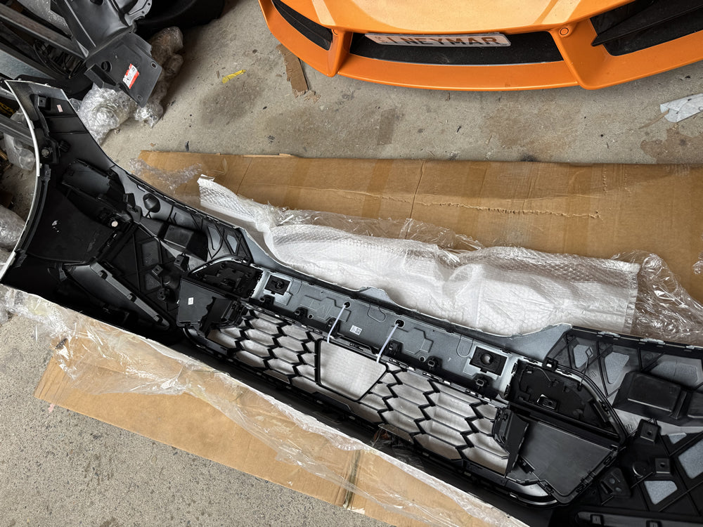 Genuine BMW G20 G21 LCI Front Bumper