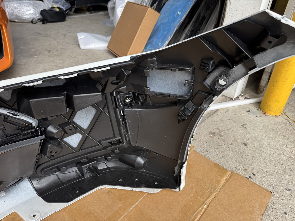 Genuine BMW G20 G21 LCI Front Bumper