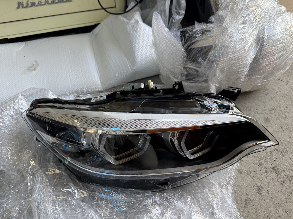 Genuine BMW Adaptive LED Head Light (Right Hand Side) - F87 F22 F23 2 Series M2 LCI 90054476