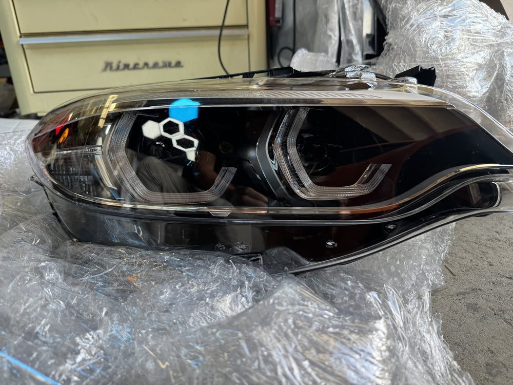 Genuine BMW Adaptive LED Head Light (Right Hand Side) - F87 F22 F23 2 Series M2 LCI 90054476