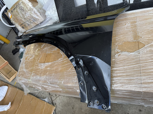 Genuine X7 Front fender Guard (Left Hand Side) - BMW X7 G07