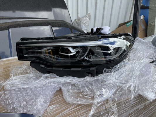Genuine X7 Head Light (Left Hand Side) - BMW X7 G07