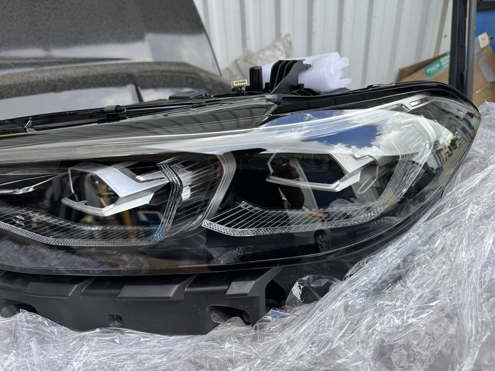 Genuine X7 Head Light (Left Hand Side) - BMW X7 G07