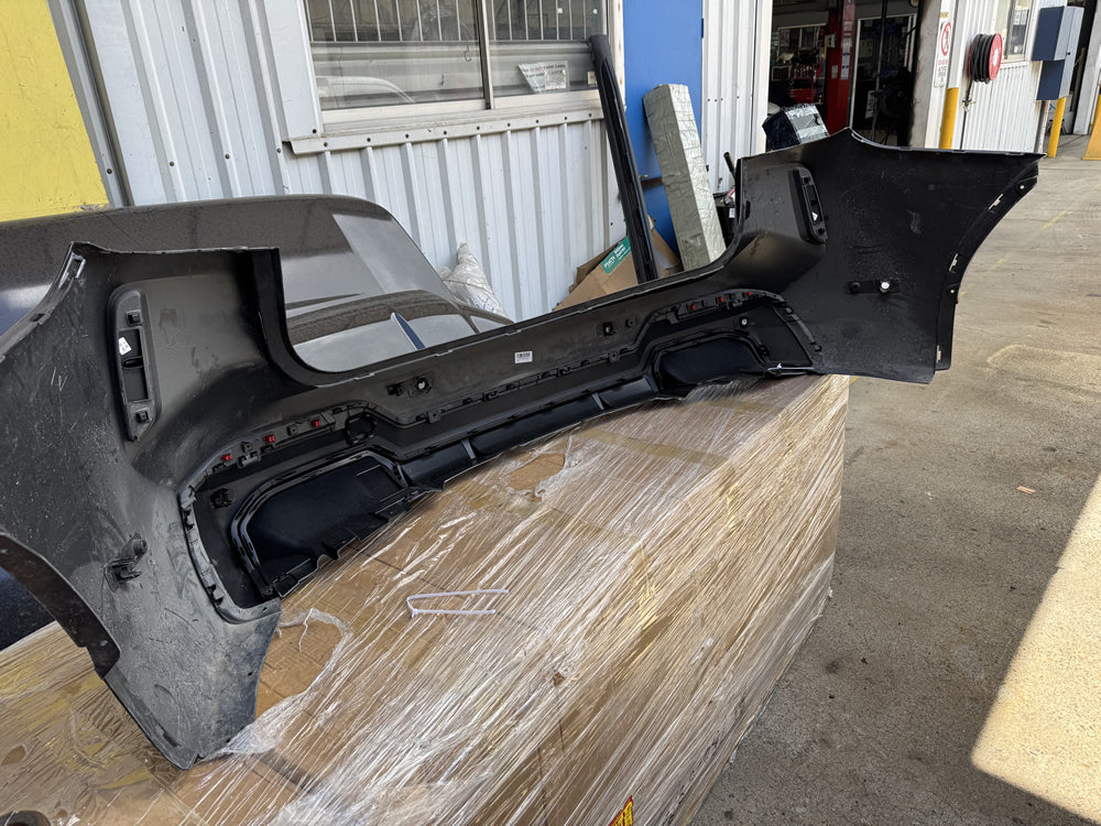 IX3 X3 X4 LCI  M sport Rear Bumper - BMW X3 X4 G01 G02 G08 (Black)