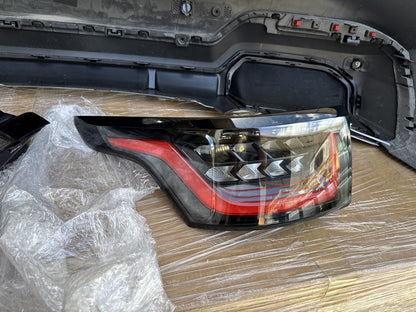 Genuine Tail light (Left hand side) - Facelifted Range Rover Sport L494 fr26620104