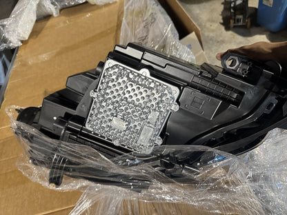 Genuine LED Head light (Left hand side) LK72-13w030 - Land Rover Discovery Sport P250 R Dynamic SE L550 D180