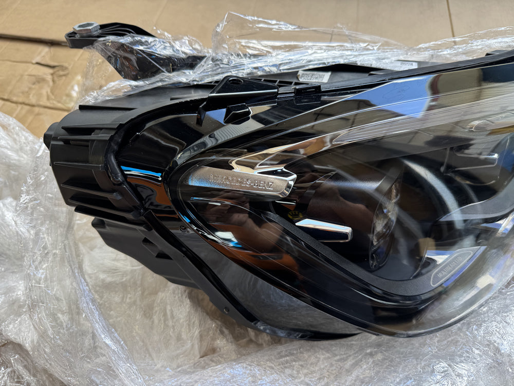 Genuine Mercedes benz LED Head Light V167 C167 (Righ Hand Side) - GLE a1679067809