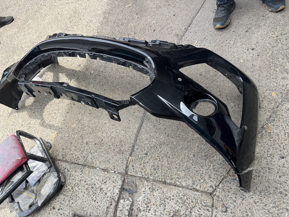 Genuine Maserati Levante Facelifted front bumper (skin only) - Levante 670119704G