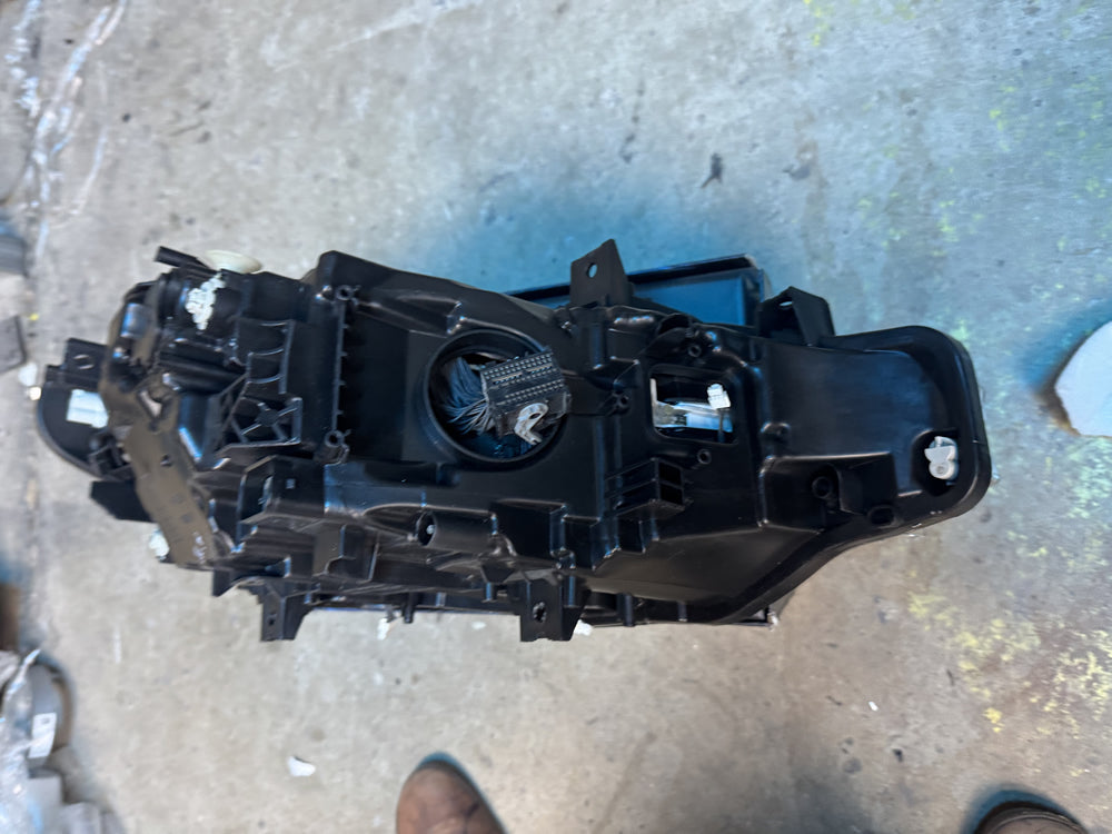 Genuine BMW F30 F31 LED Adaptive Head Light (Left Hand Side) - F30 F31 LCI 3 Series 7419633