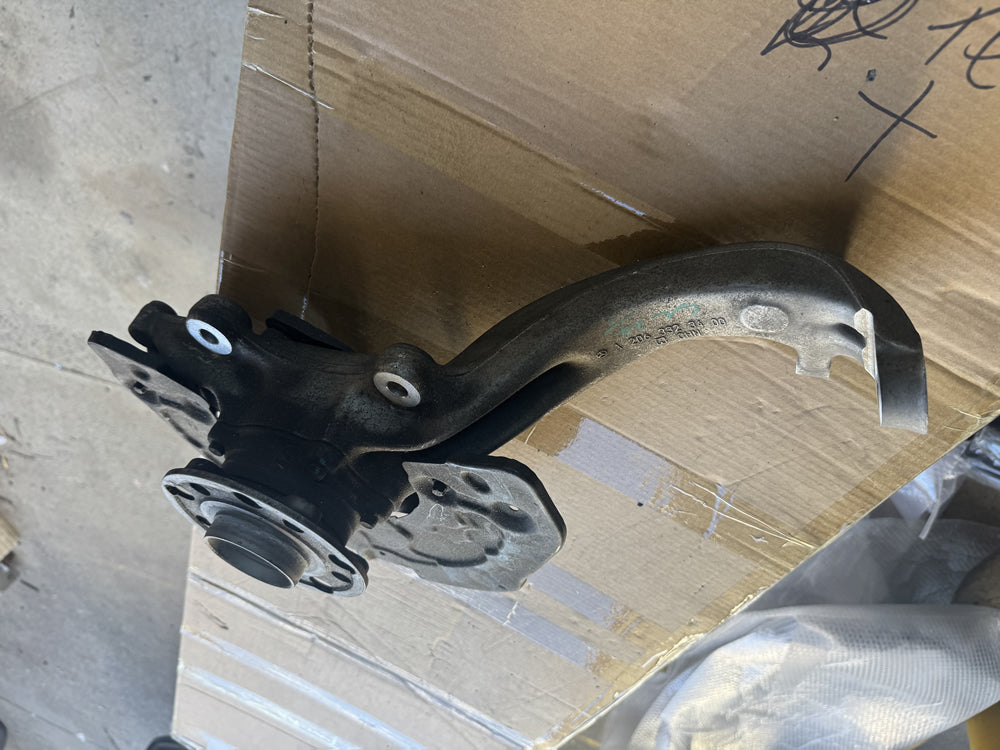 Genuine Mercedes benz suspension steering knuckle - w206 C Class  A2063323400