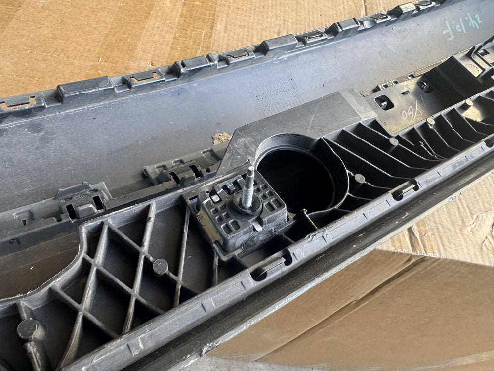 Genuine Rear bumper - Q3 SQ3 83g807385