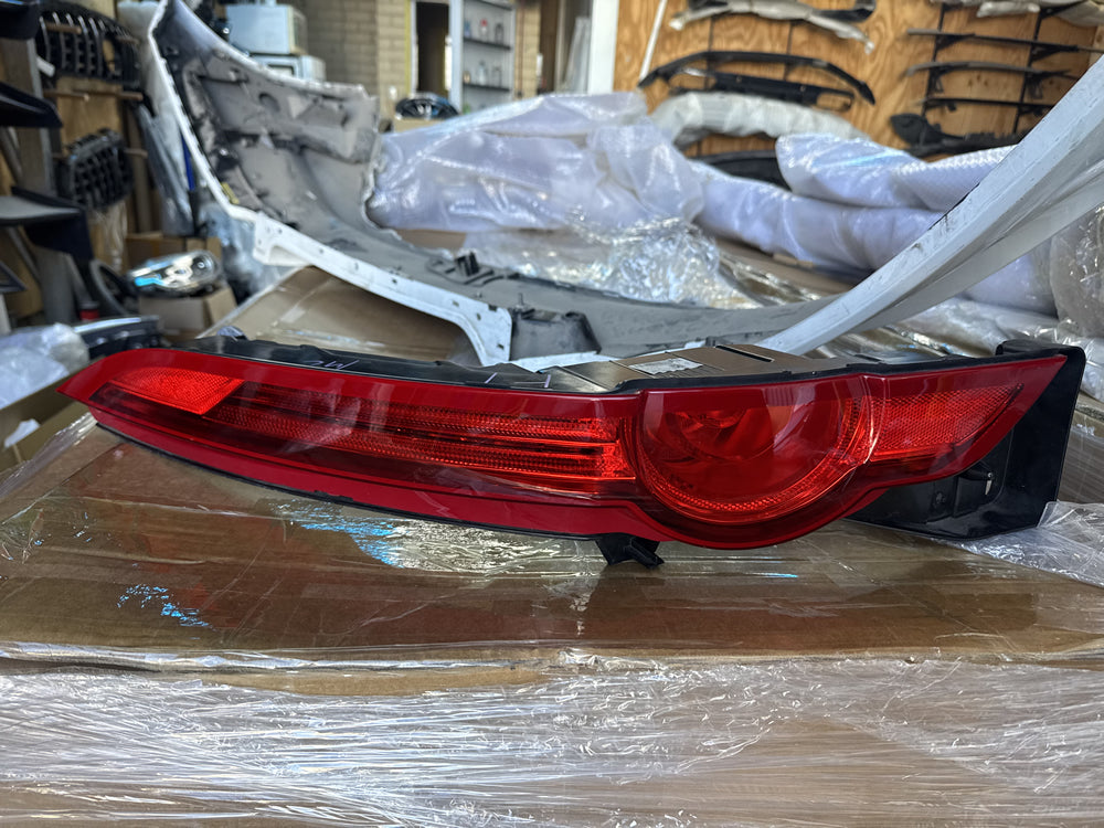 Genuine tail light (left) - Jaguar F-type