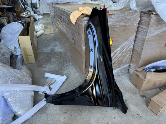 Genuine Mercedes Benz Front Fender Guard (Left hand side) - x247 GLB
